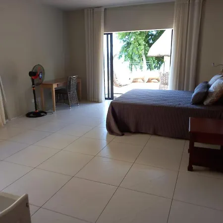 Beachfront Villa By M&H Tamarin Extérieur photo
